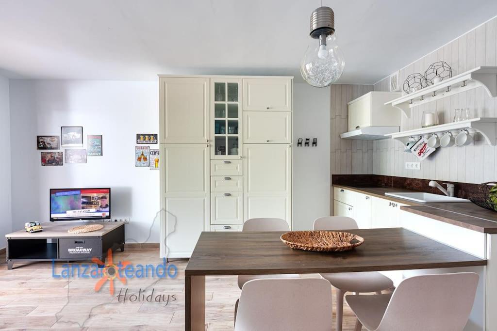 Vivienda Vacacional Cactus Costa Teguise Kültér fotó